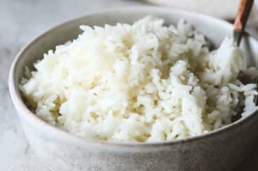 Baked rice in a bowl.